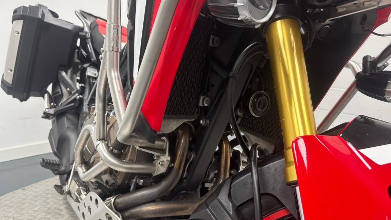 Honda Africa Twin CRF1000AHE (17MY)